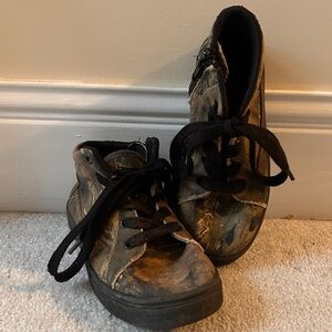 Camouflage Hightop Shoes